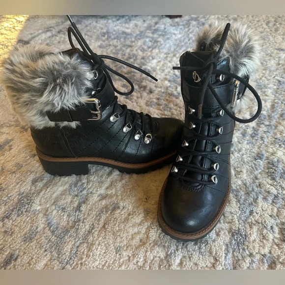 Sun + Stone Black Faux Fur Trim Lace-Up Hiker Boots Women’s Size 6 - Picture 2 of 7